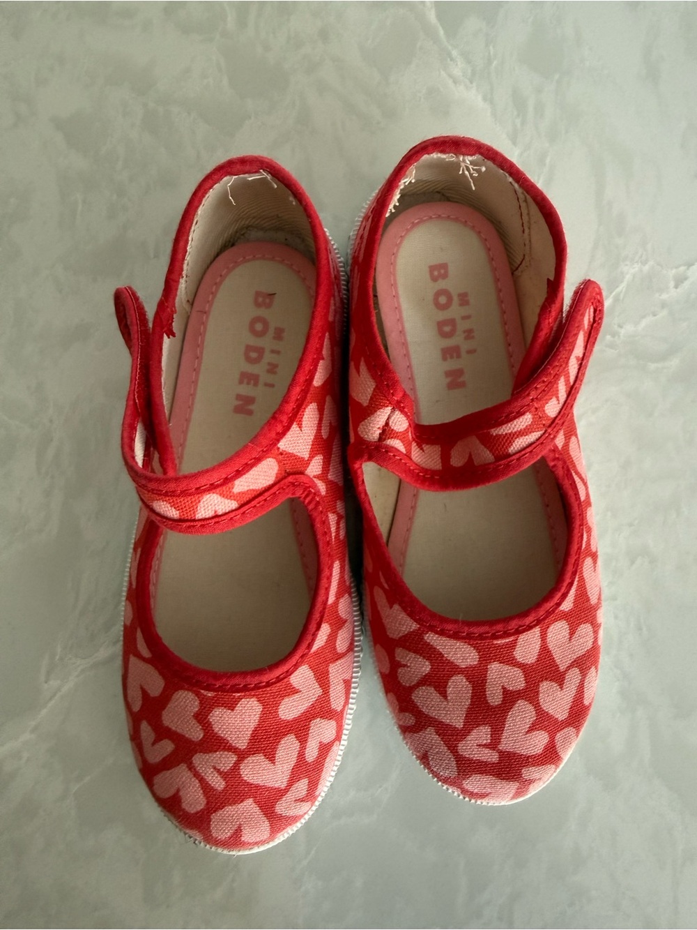 Mini Boden Heart Mary Jane Shoes – Size 30 / Approx. US 12–12.5 (LIKE NEW!)